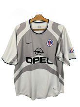 Load image into Gallery viewer, PSG 2001/02 AWAY
