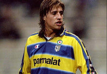 Load image into Gallery viewer, PARMA 1999/00 HOME X CRESPO
