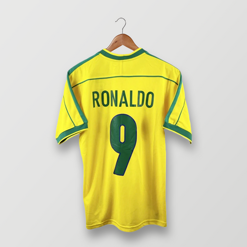 BRAZIL 2002 AWAY X RONALDINHO – Classic Calcio Club